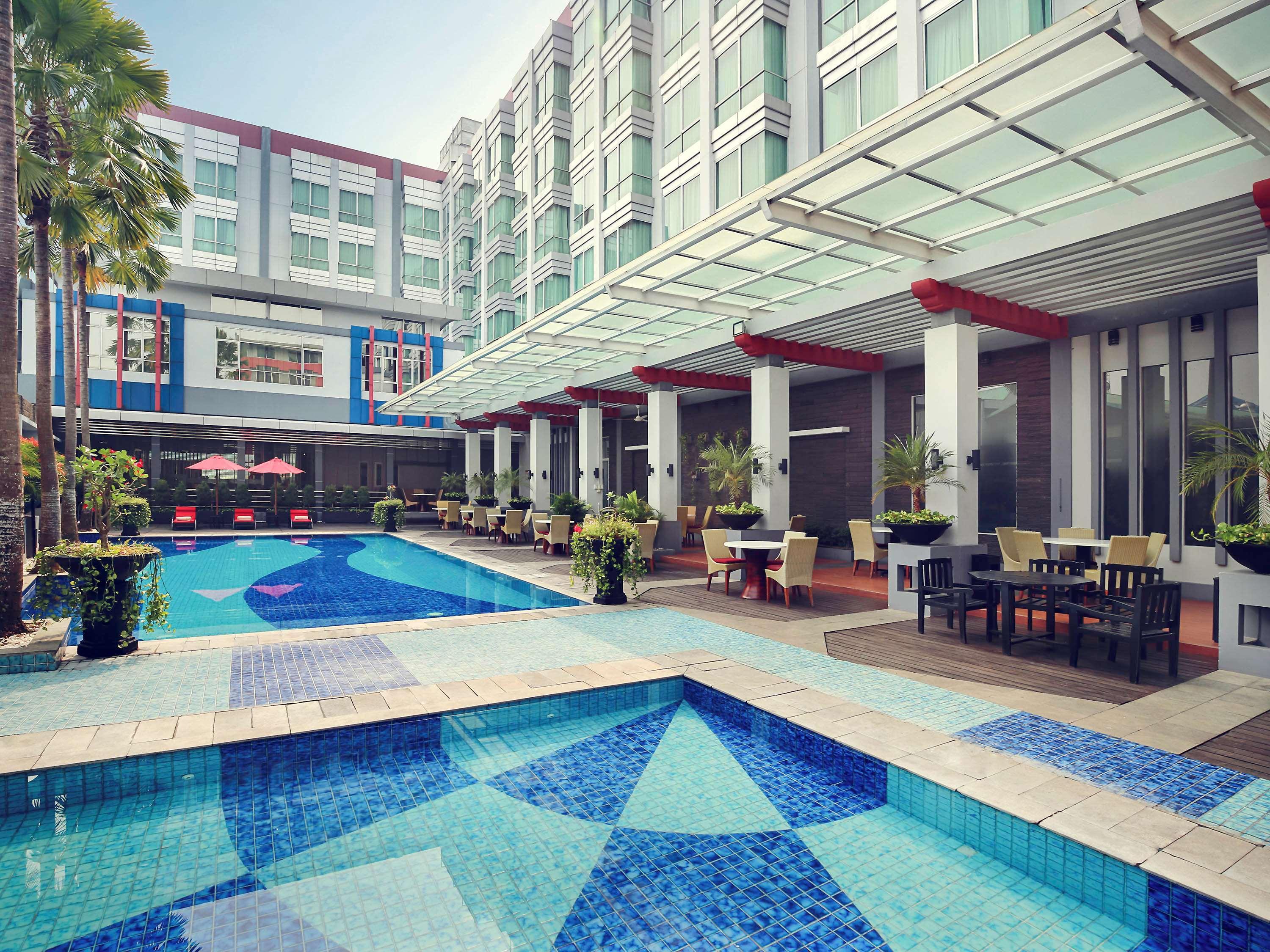 Mercure Pontianak City Center Eksteriør bilde