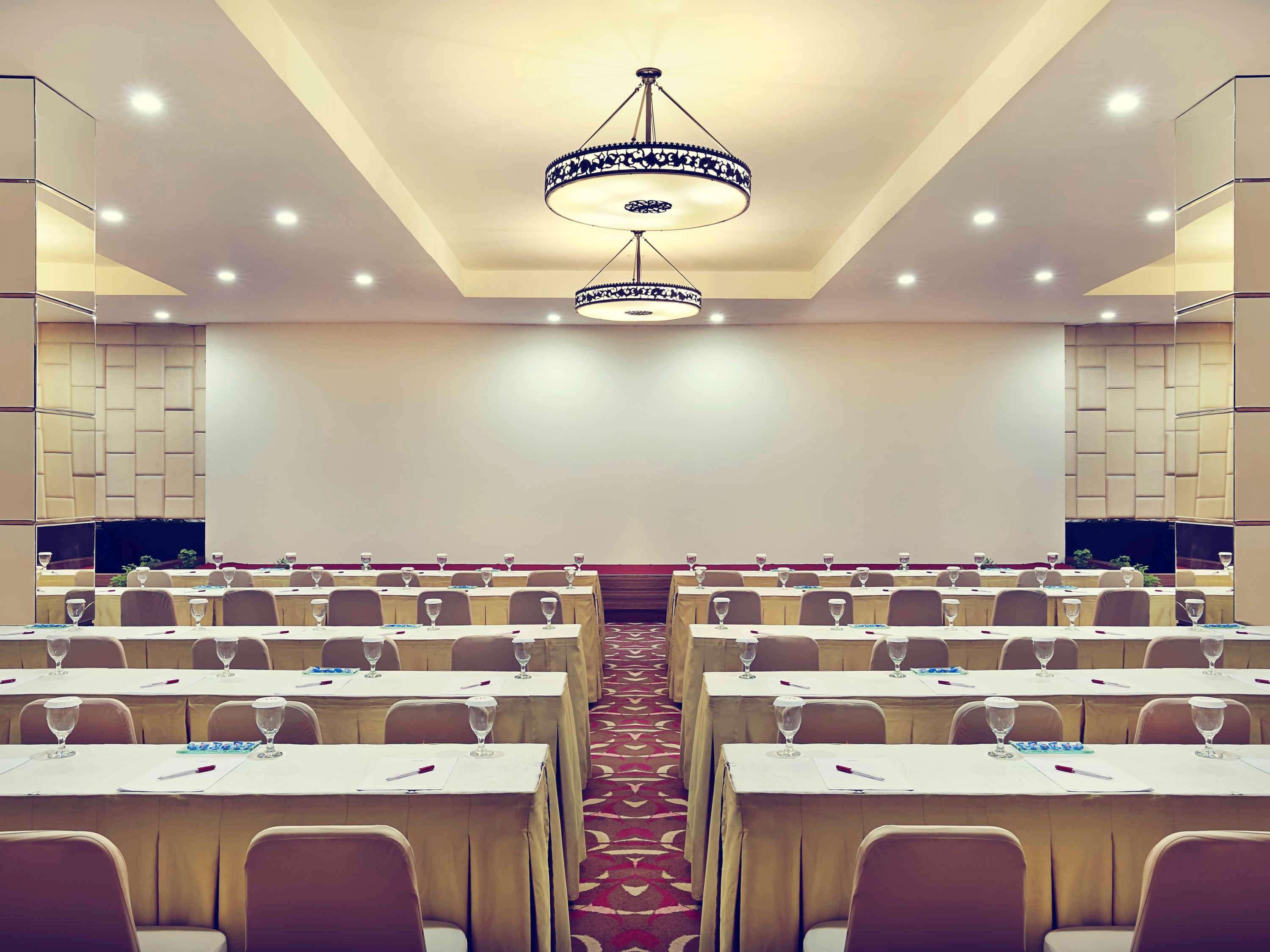 Mercure Pontianak City Center Eksteriør bilde