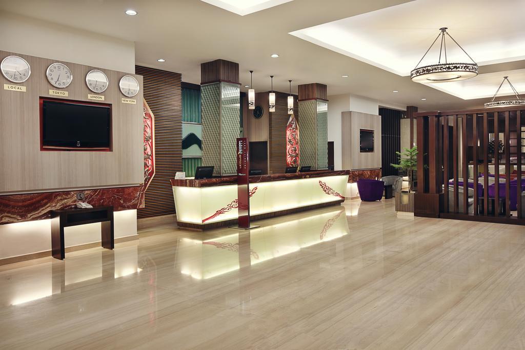 Mercure Pontianak City Center Eksteriør bilde