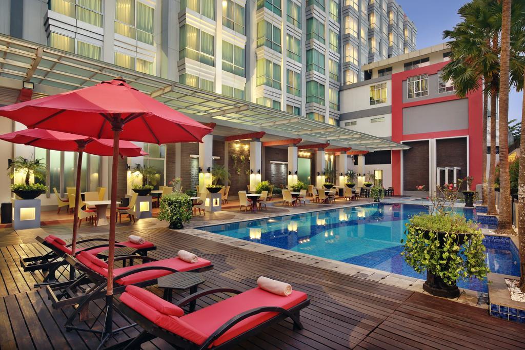 Mercure Pontianak City Center Eksteriør bilde