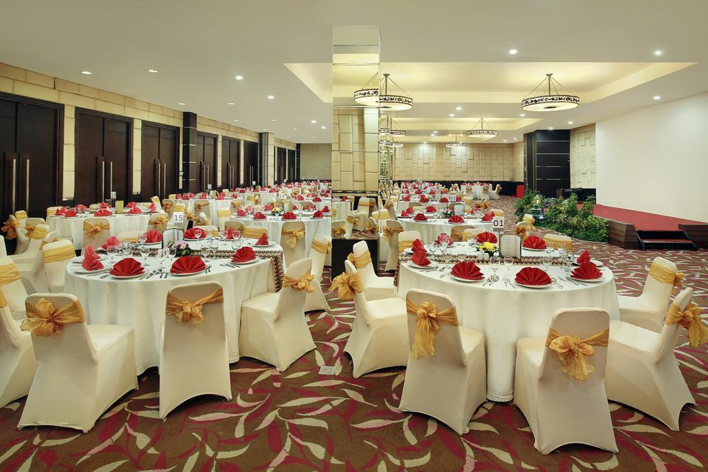 Mercure Pontianak City Center Eksteriør bilde
